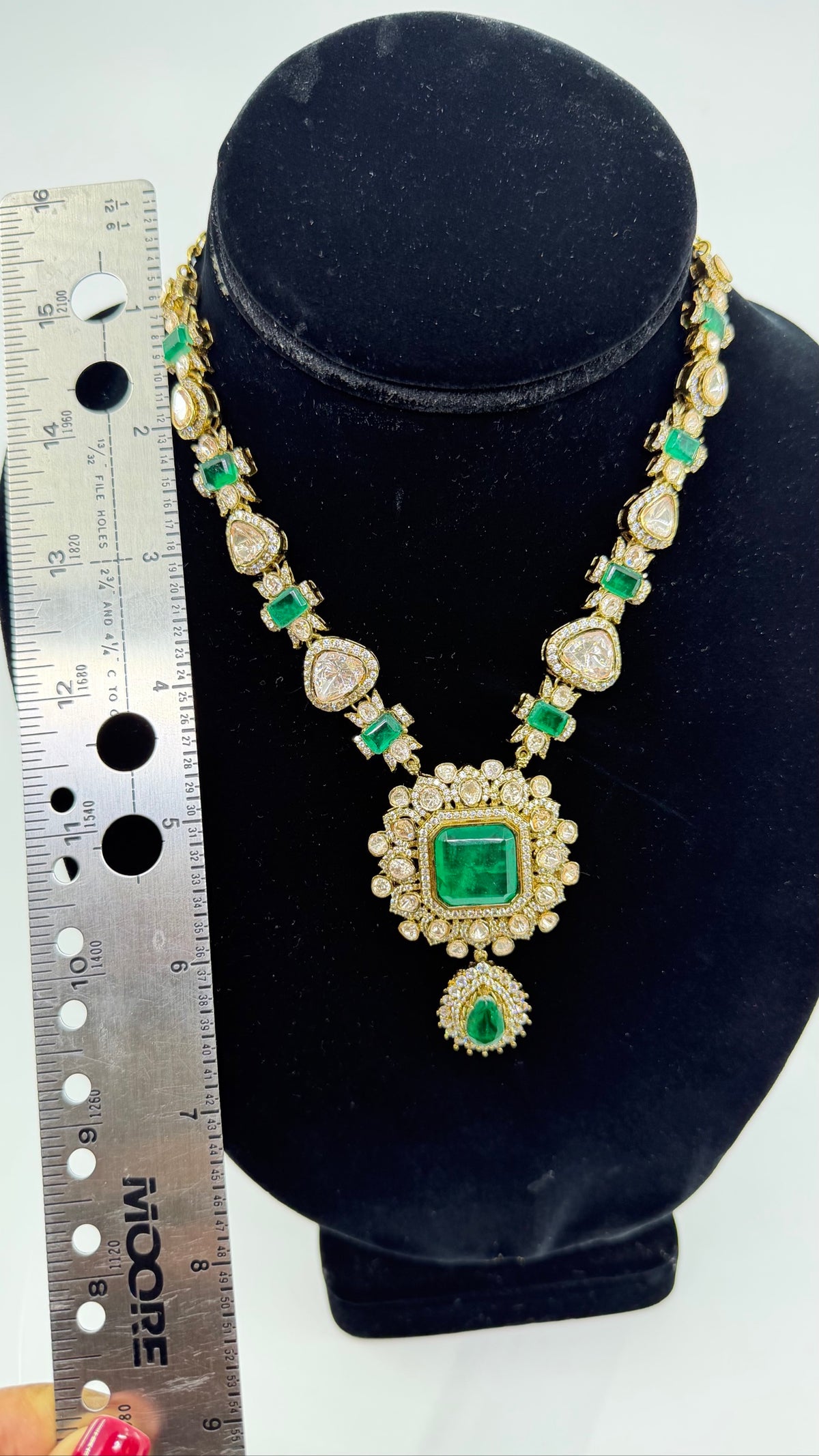 Emerald Polki Pendant Set on bust with size reference