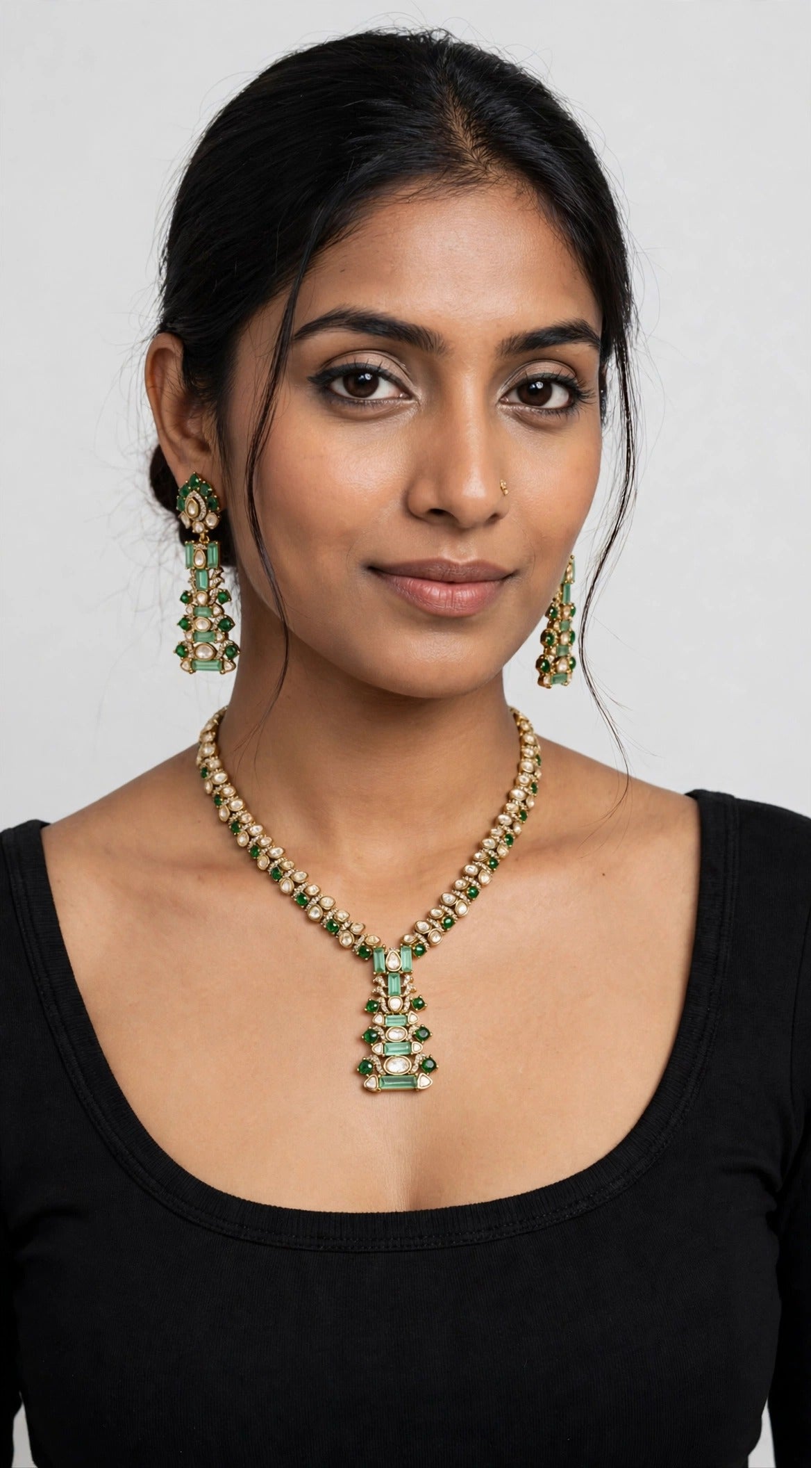 Emerald Tier Polki Set worn on model