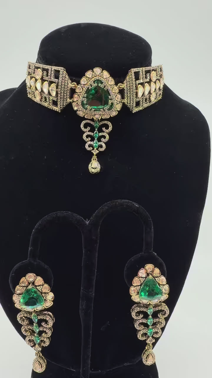 Emerald Lattice Polki Choker Set close-up showcase video