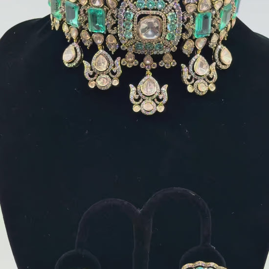 Aqua Polki Choker Set rotating on turntable