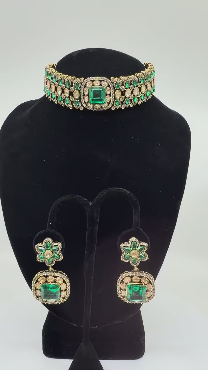 Emerald Royale Polki Choker Set video
